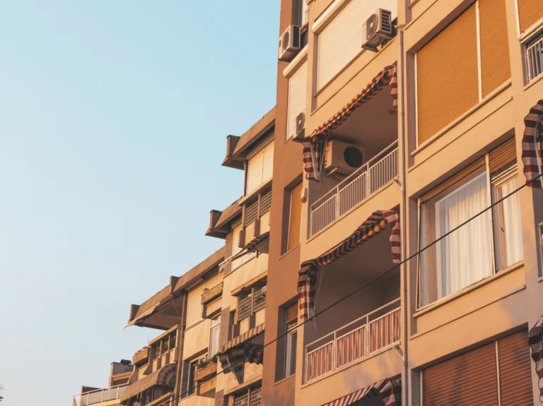 GALERIE NOUS CONTACTER 6